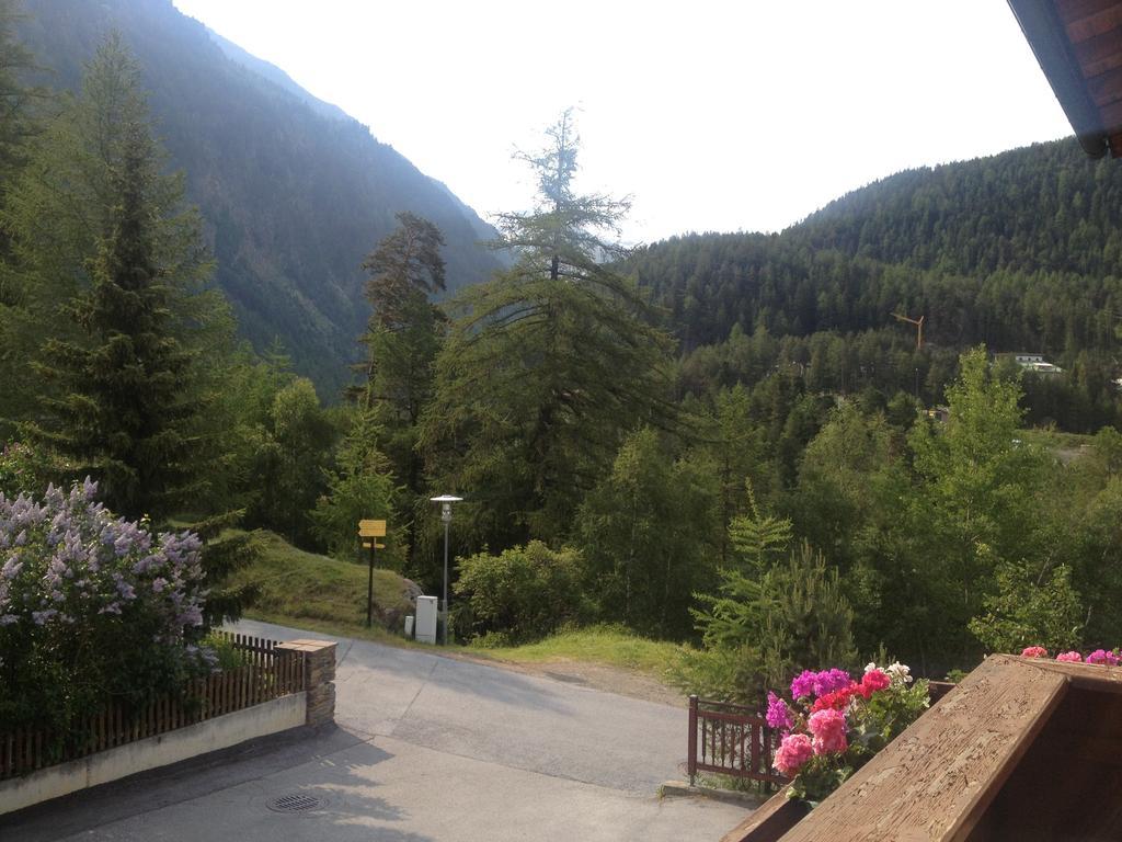 Gaestehaus Scheiber Sölden Pokoj fotografie